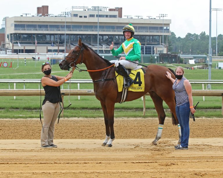 Scenes From Steeplechase Races at Colonial Downs Virginia Horse Racing